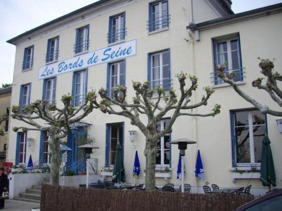 Logis Hotel & Restaurant - Les Bords De Seine La Roche-Guyon Dış mekan fotoğraf